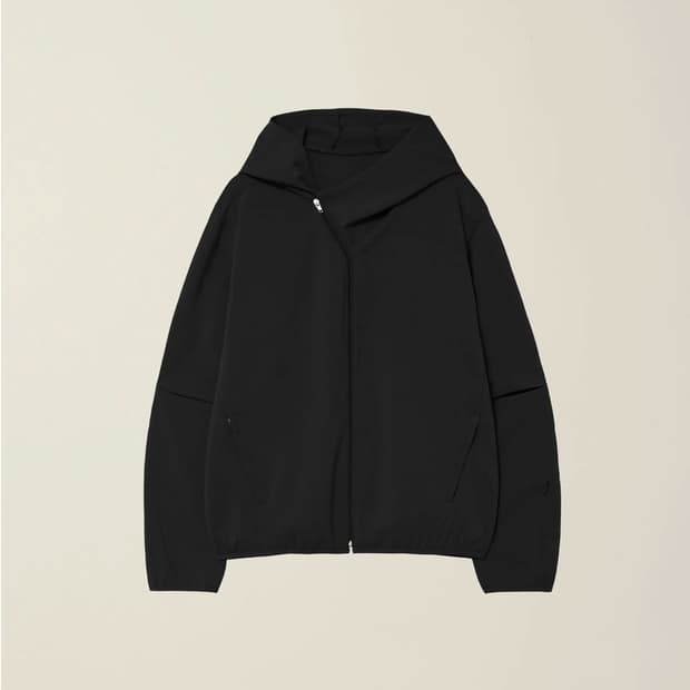 누마레 EE CUT-OUT SLEEVE HOODED ZIP JACKET 