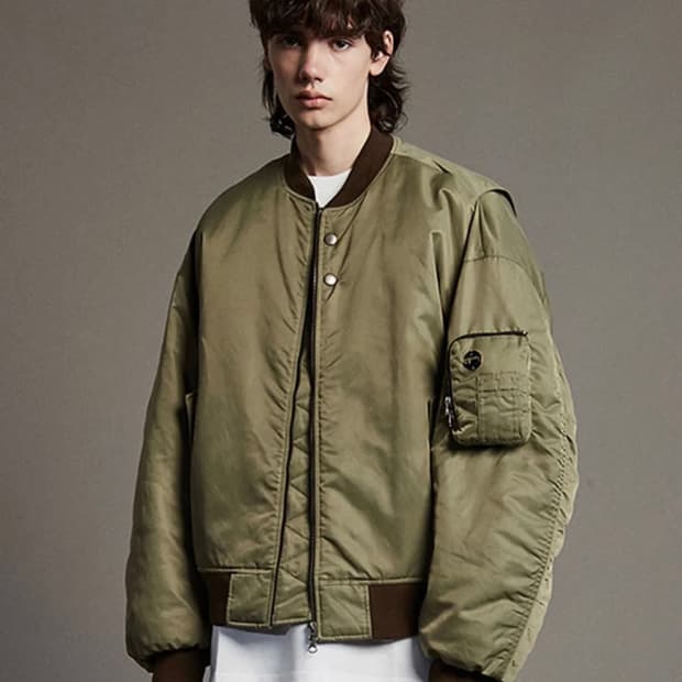 (새상품) 이에이 POUCH BOMBER JACKET Khaki M