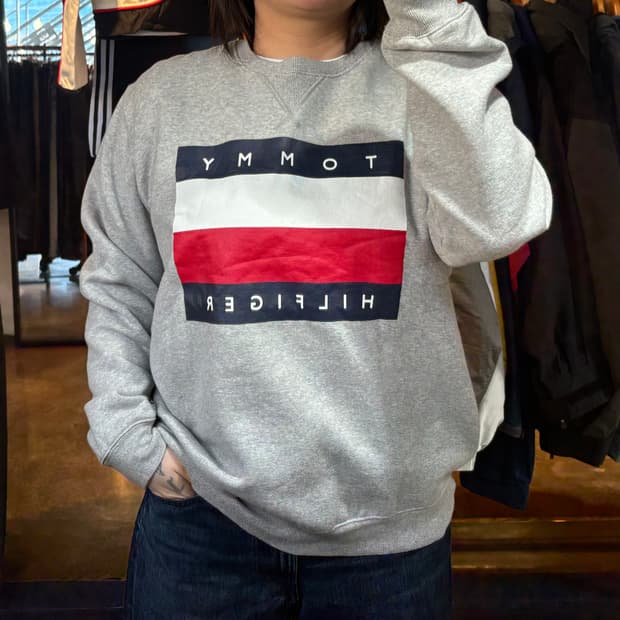 타미힐피거 빅로고 맨투맨