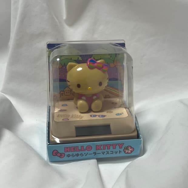 태양열 태닝 키티 고개 흔들흔들 산리오 키티 갸루 유라유라솔라 피규어