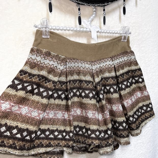 라떼갸루 니트 노르딕패턴 큐롯팬츠 반바지 히피 모리 오리엔탈 그런지 핀터