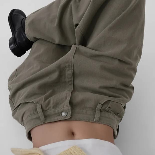 어텀 워크 커브드 팬츠