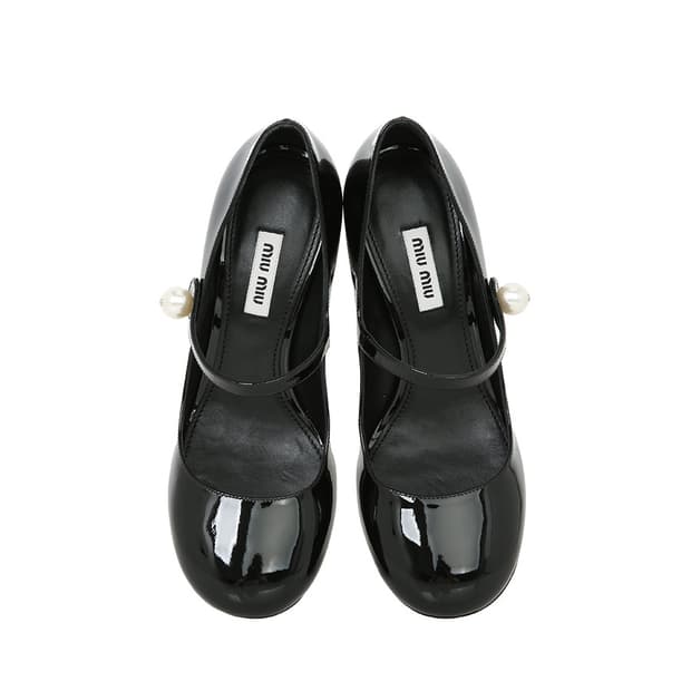 미우미우 구두 블랙 페이던트 펌프스 메리제인 슬링백 5I667D