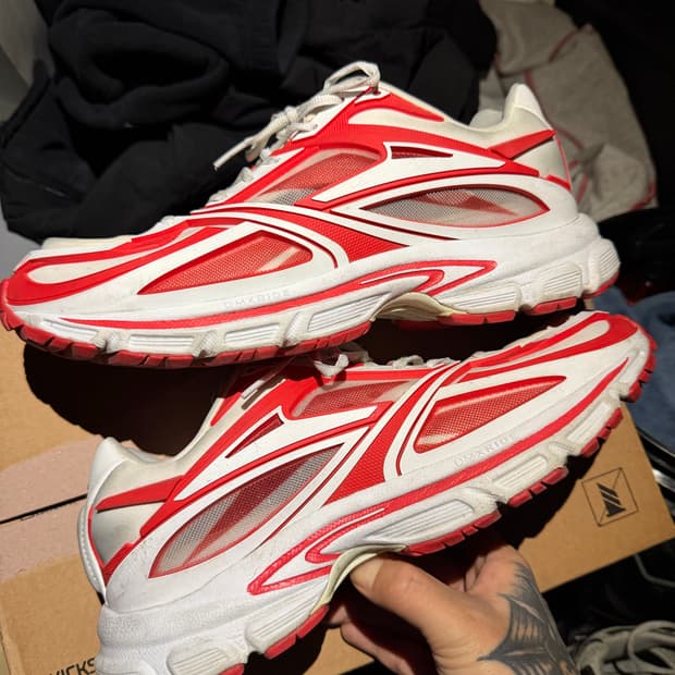 강혁 리복 프리미어로드 로우 275