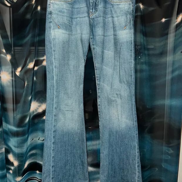 디젤 로우라이즈 부츠컷 팬츠 26