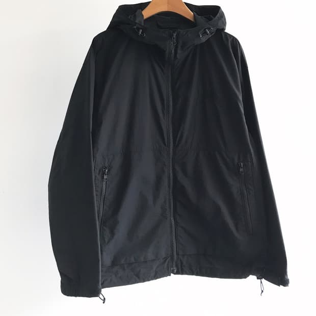 HELLY HANSEN