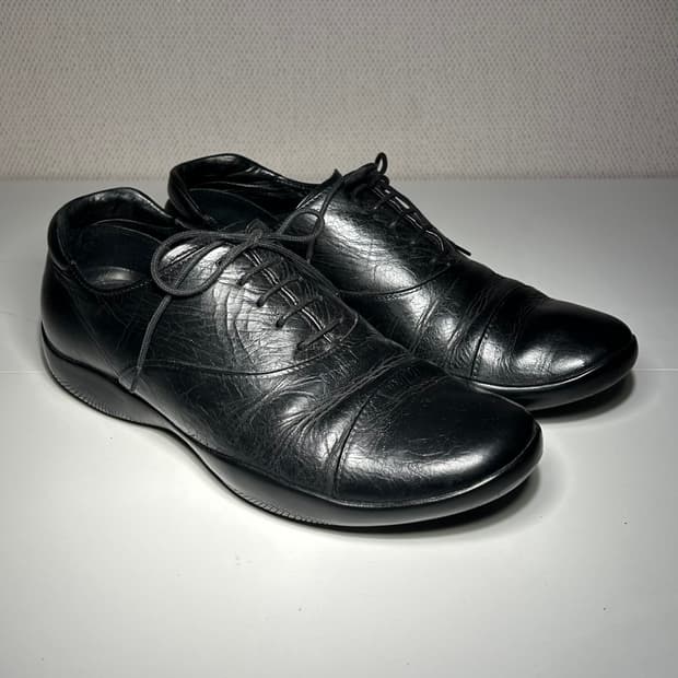 프라다 스포츠 더비