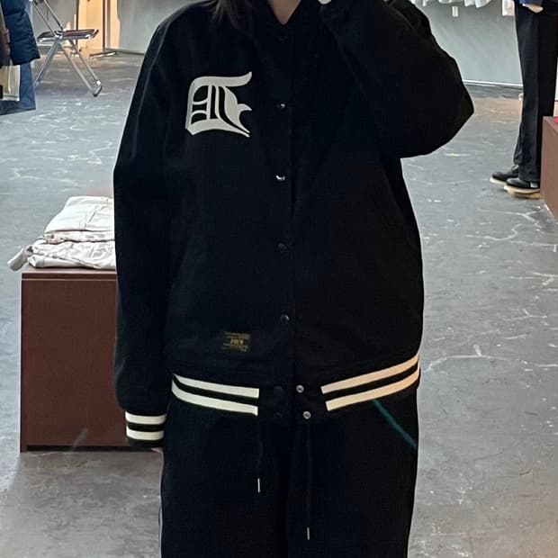 WTAPS 리버시블 팀 자켓 H1397