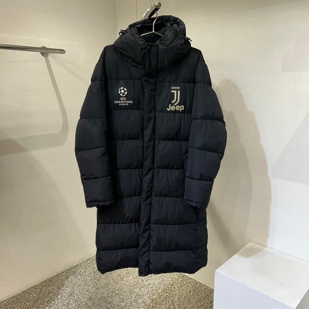 유벤투스 챔피언스리그 JEEP 롱패딩