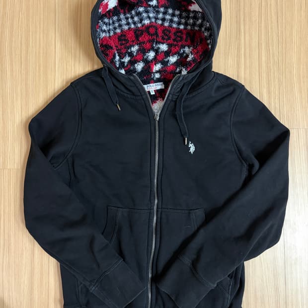 폴로 털 후드집업