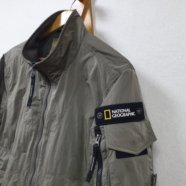 [L/100] 내셔널지오그래픽 점퍼 바람막이