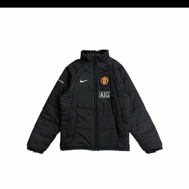 나이키 맨유 패딩 100!
