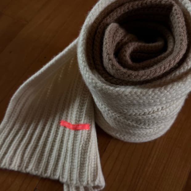 스코틀랜드 메이드 투톤 머플러