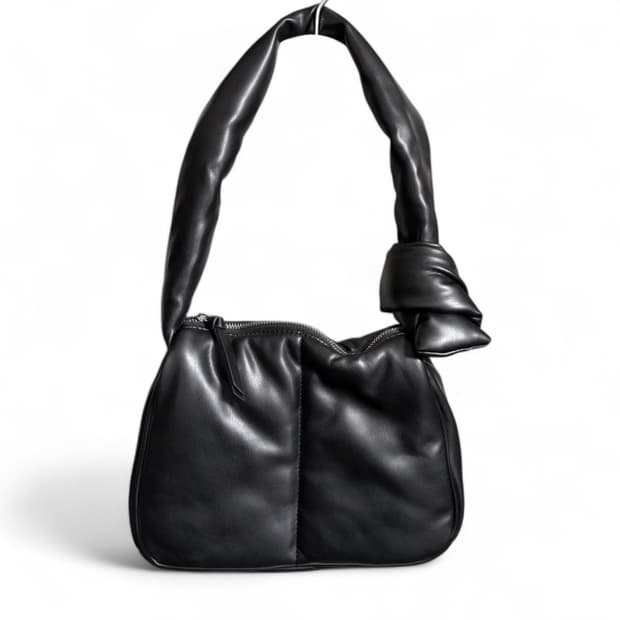 비밍 바이 빔즈 레더 핸들 퍼프 백 이세이미야케 스타일