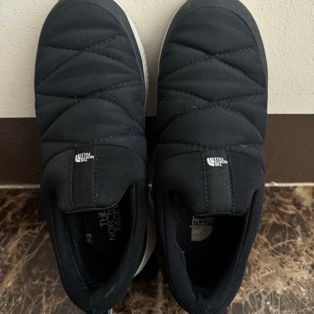 노스페이스 뮬 슬립온 블랙