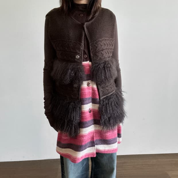 Brown Knit & Fur Trim Vest 39,000원  - CO
