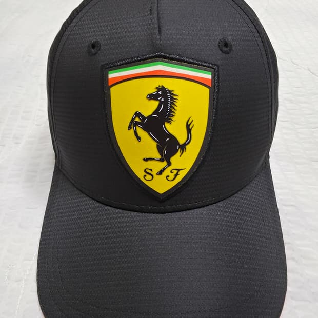정품 페라리 스쿠데리아 모자 볼캡 ferrari 캡 모자 볼캡