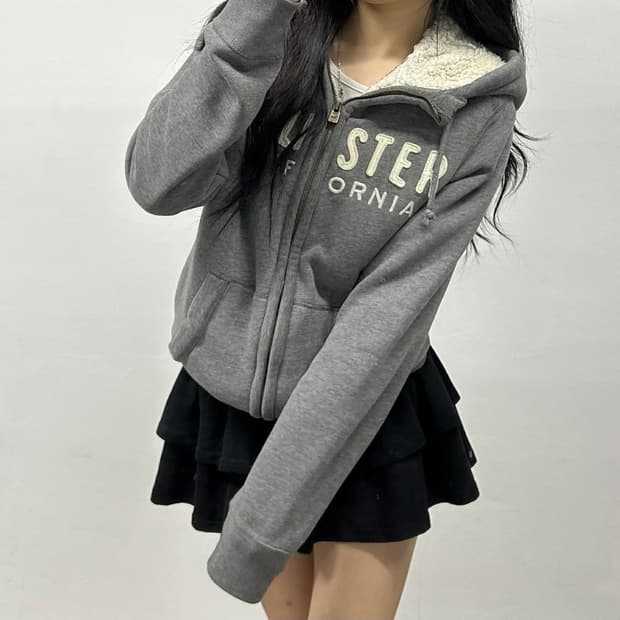 홀리스터 y2k 그레이 올드스쿨 양털 울프죠 후드집업 희귀져지(L)