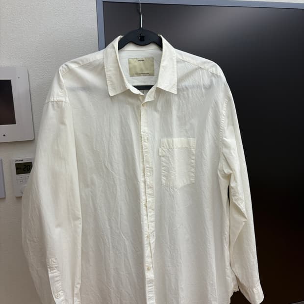 포터리 화이트셔츠 2사이즈
