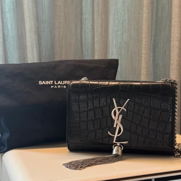 생로랑 크로커다일 테슬 체인백 (상태최상)