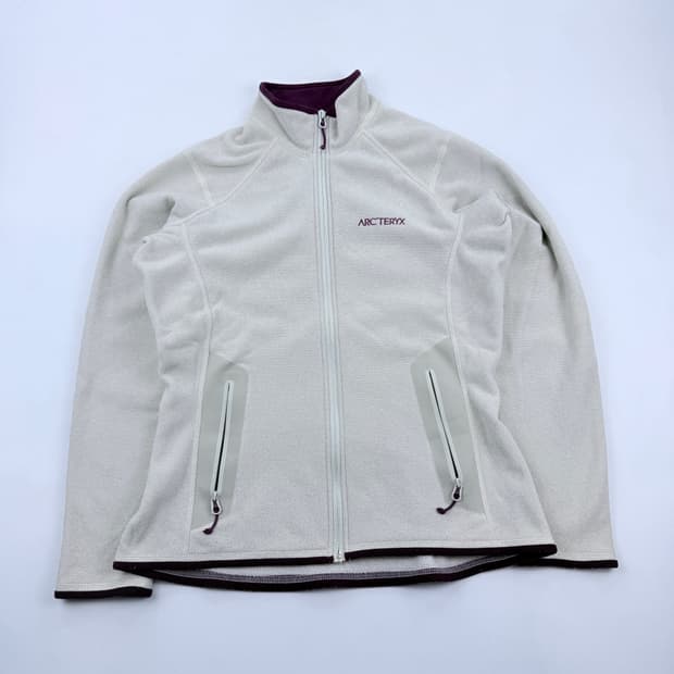 아크테릭스 플리스 자켓 아이보리