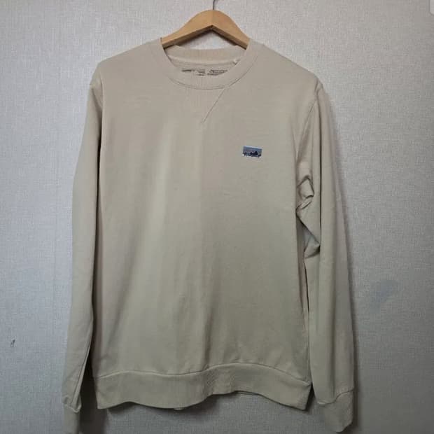 파타고니아 맨투맨 티셔츠 베이지  사이즈 95 오버핏 상태양호