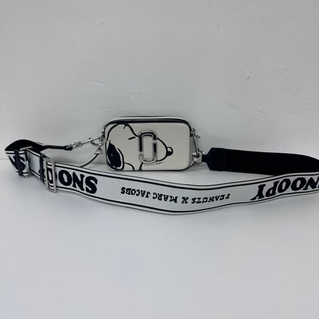 마크제이콥스 피넛츠 스누피 카메라백 크로스백 가방