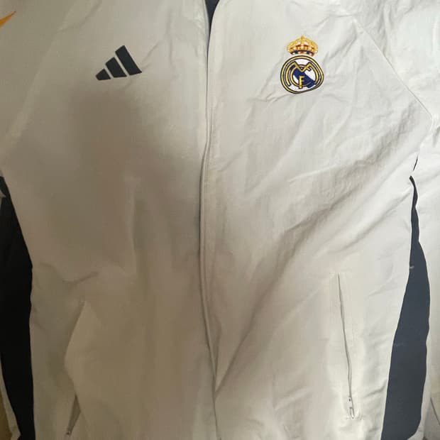 아디다스 레알마드리드 바람막이 리버시블 L