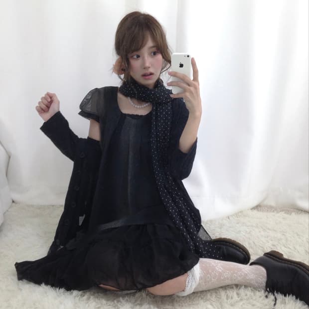 무채색 블랙 니혼진 아카이브 데일리 도쿄걸 코디세트