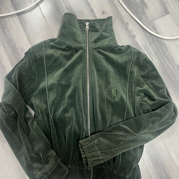 더오픈프로덕트 벨벳져지