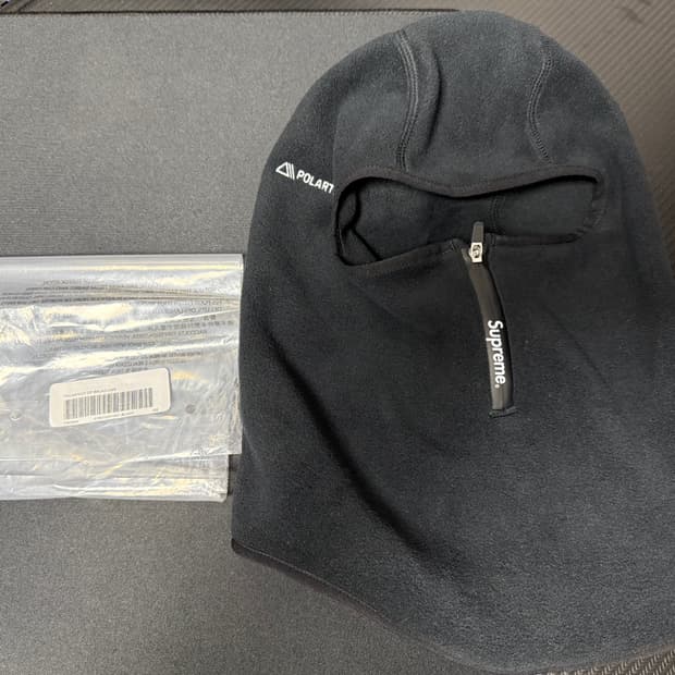 25fw 슈프림 폴라텍 바라클라바 블랙