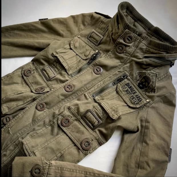 고스트오브할렘 아카이브 하이넥 투웨이 패치 집업 자켓 y2k 펑크 갸루