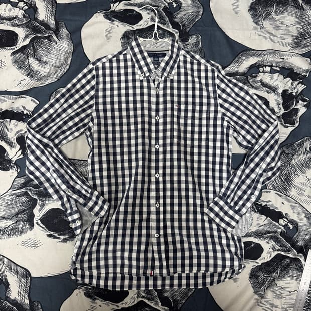 타미힐피거 체크셔츠 S사이즈