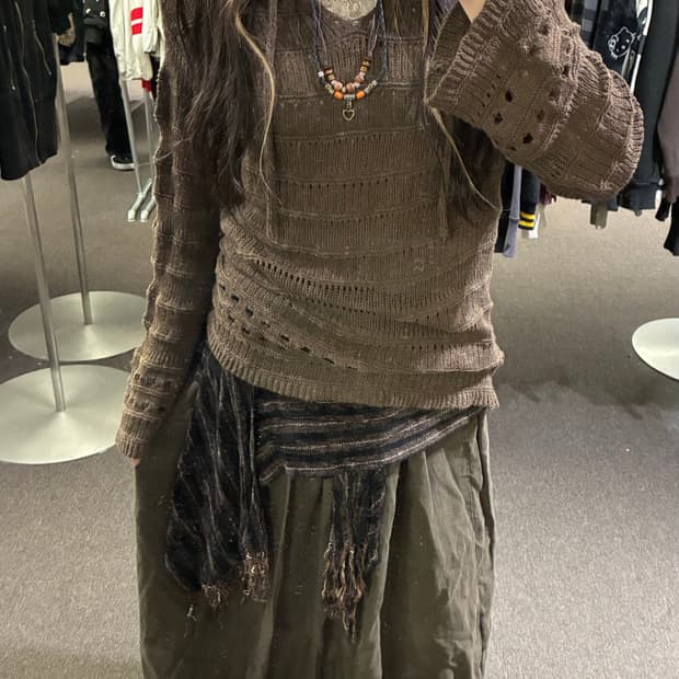 OS)Japanese vintage 여성 루즈핏 크로셰 브라운 v넥 니트