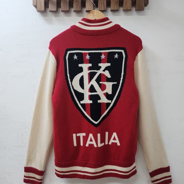 카파이탈리안로고니트집업