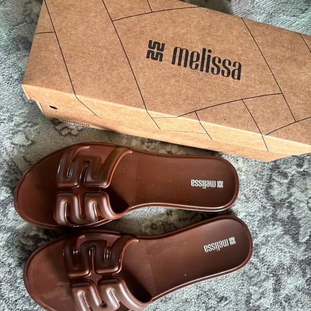멜리사 우먼 엠슬라이드 슬리퍼 브라운 250size