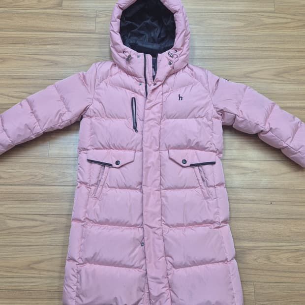 헤지스 키즈 핑크 롱패딩, 사이즈는 145입니다. 엉덩이 덮는 기장이라 