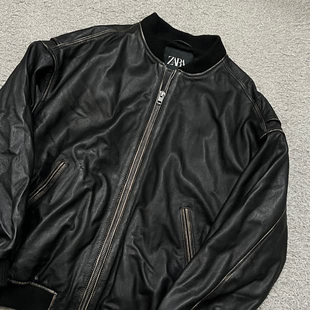 [100] 자라 레더 블루종(소가죽)