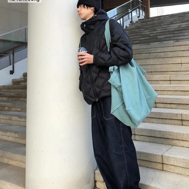 더바이닐하우스 패딩