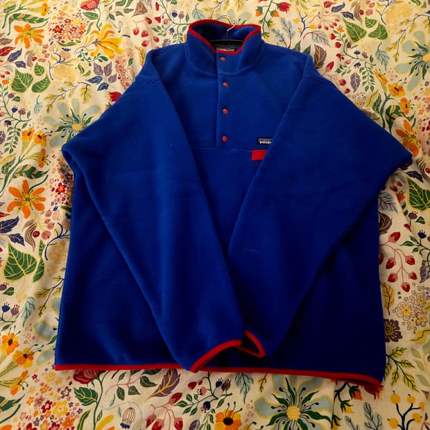 새상품_(L)파타고니아 라이트웨이트 신칠라 블루/레드