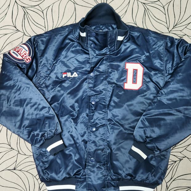 두산베어스 유광 패딩 스타디움 점퍼 넉넉105