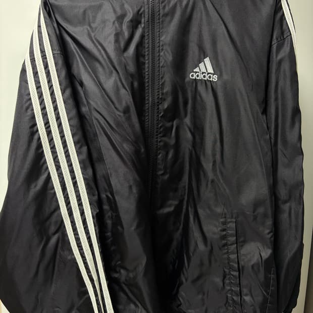 아디다스 바람막이
