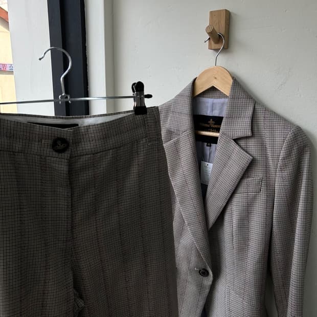 16314 - 비비안 웨스트우드 투피스 수트 울 셋업 (38)