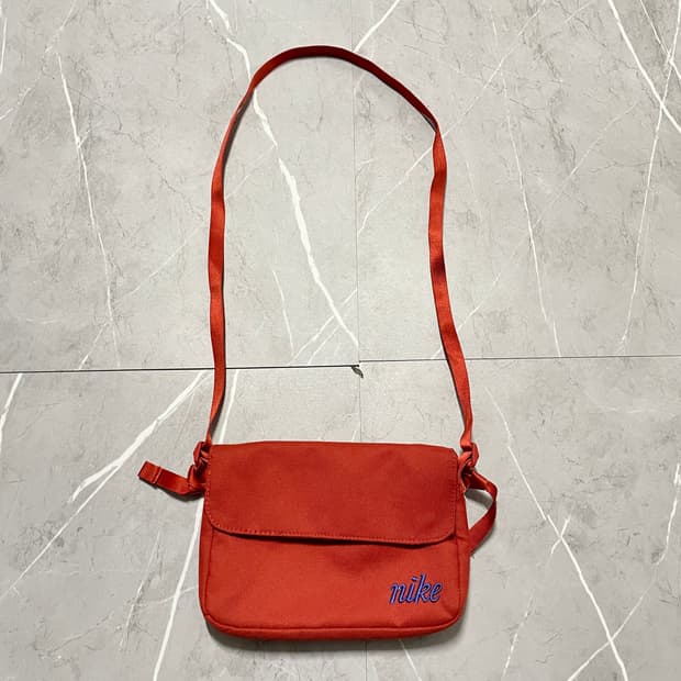 팔로워 특가 나이키 시나바 크로스백 미니 가방 os