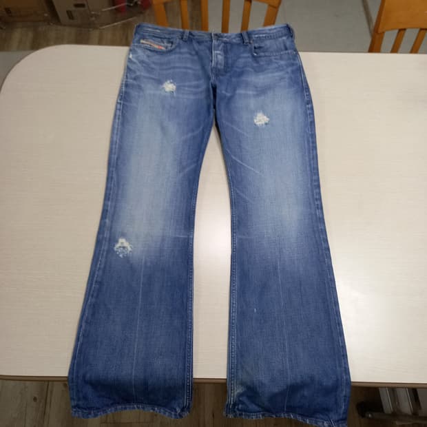 34-35 DIESEL ZATHAN 데미지워싱 부츠컷 34-595