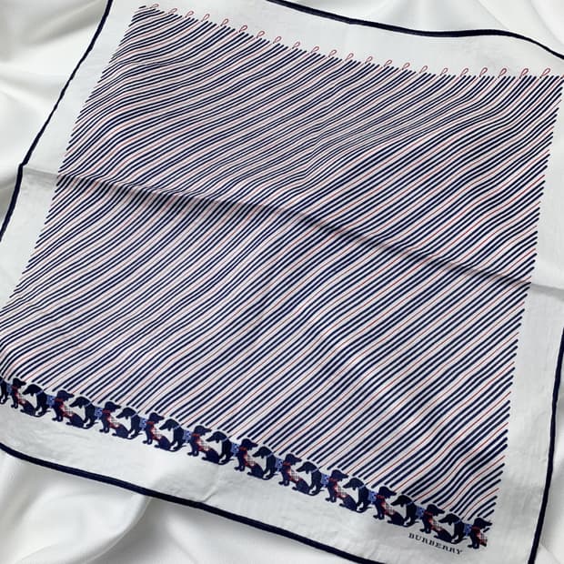 [정품] Burberry 버버리 도그패턴 빈티지 쁘띠스카프 손수건