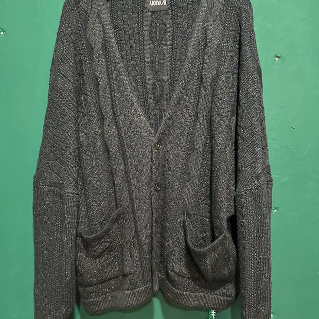 아조바이아조 오버핏 가디건