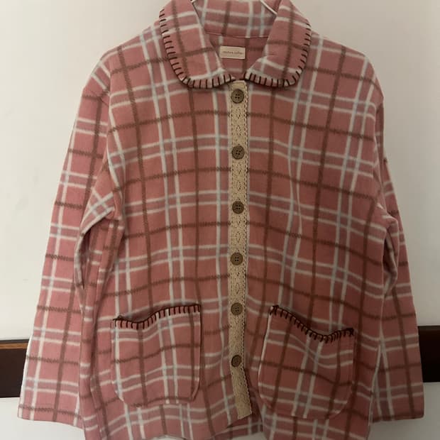 단추 레이스 후리스 