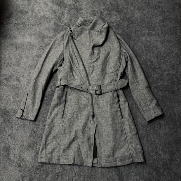 "Tornado Mart" high neck cross zip coat