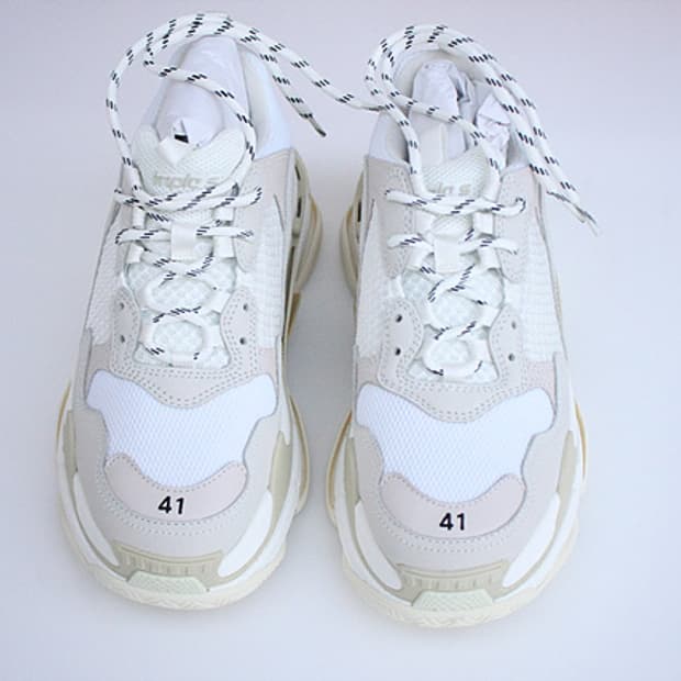 Balenciaga 발렌시아가 트리플S 스니커즈 화이트 단1회착용 신동급